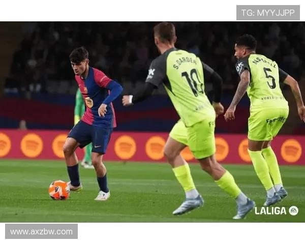 西甲联赛巴萨对皇马现场直播精彩瞬间